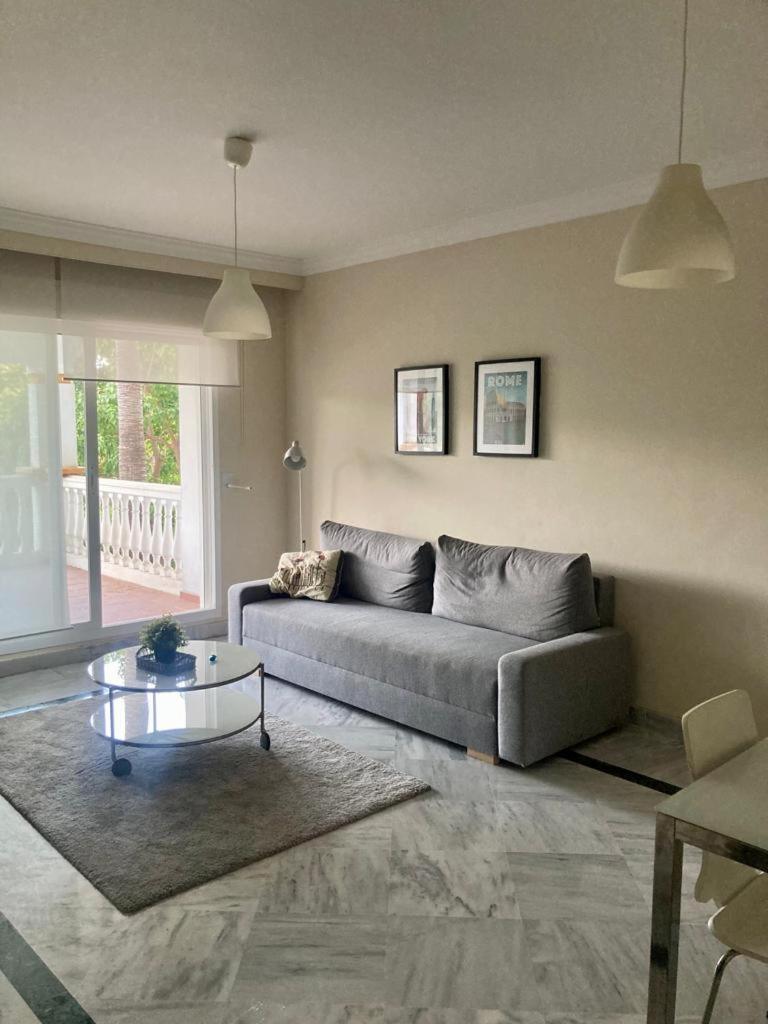 Apartment Urb Dama De Noche 5 Pax Y Terraza En Puerto Banus *