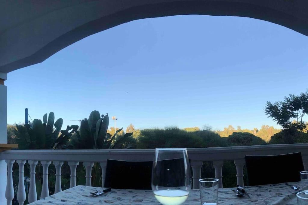 Urb Dama De Noche 5 Pax Y Terraza En Puerto Banus Marbella